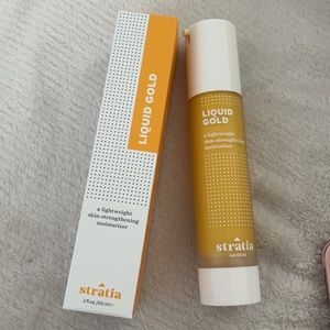 Stratia moisturizer brand new